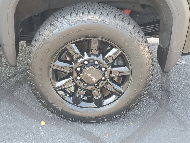 Used 2026 GMC Sierra 2500 AT4 w/ AT4 Premium Plus Package AWD/4WD image 32
