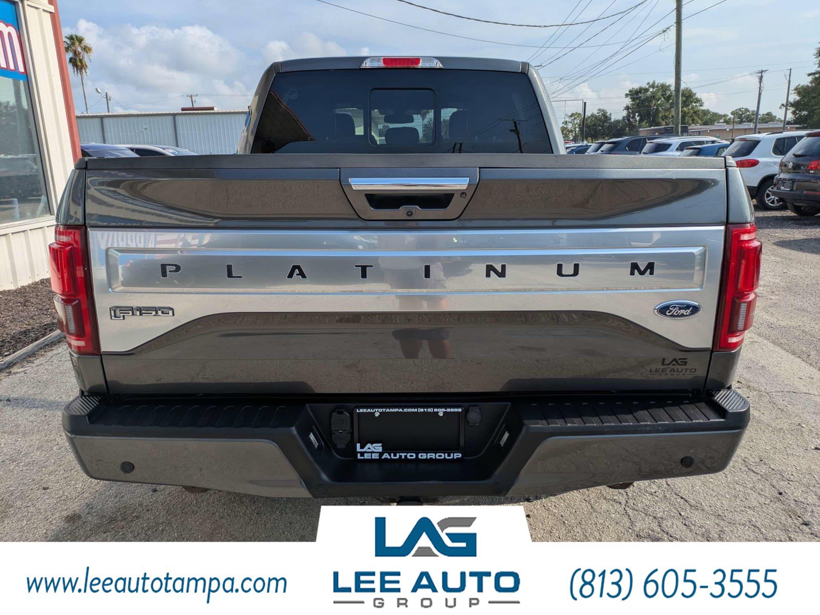 Used 2015 Ford F150 Platinum w/ Equipment Group 701A Luxury RWD image 4