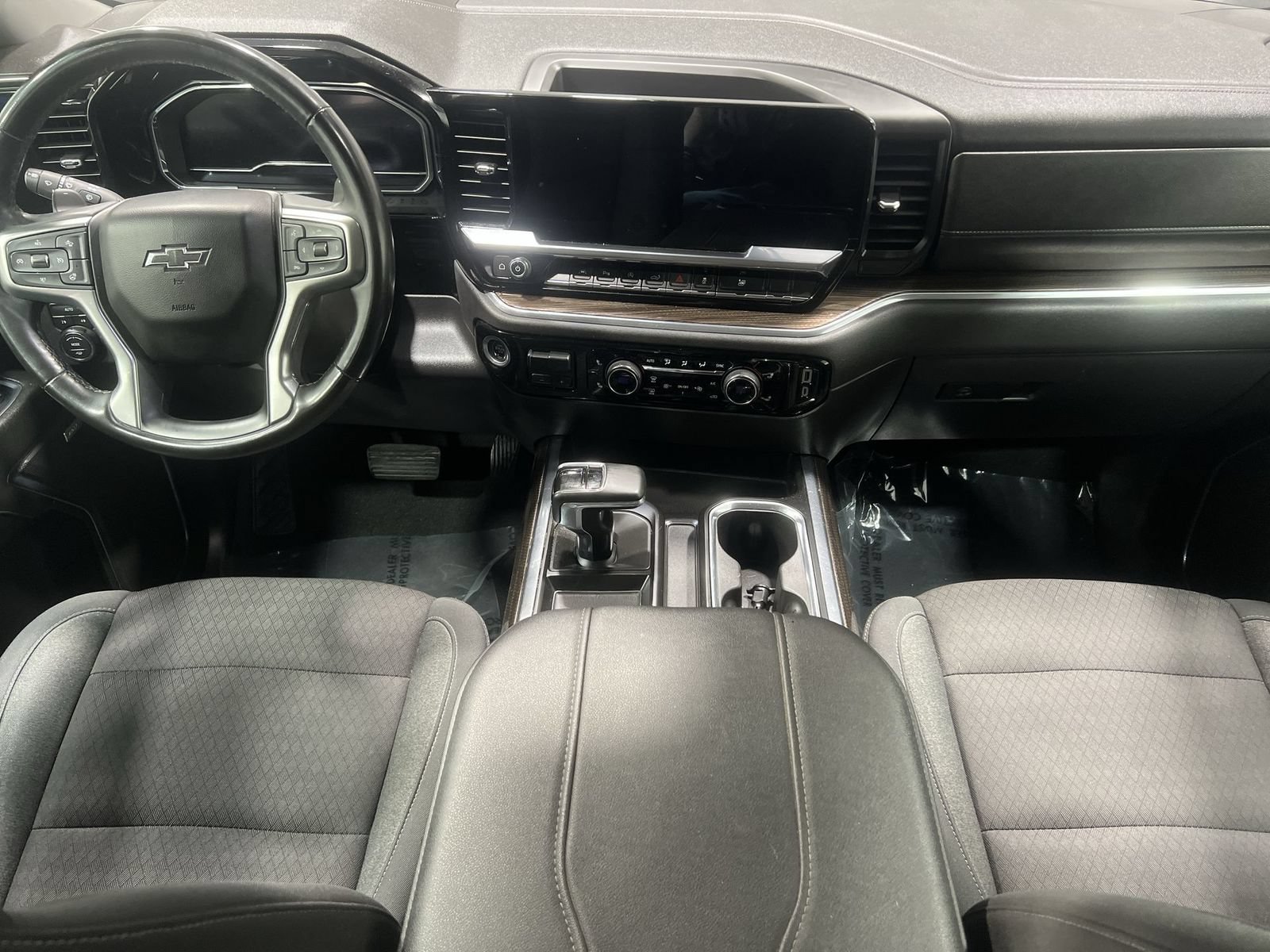 Used 2023 Chevrolet Silverado 1500 RST w/ Convenience Package II AWD/4WD image 21