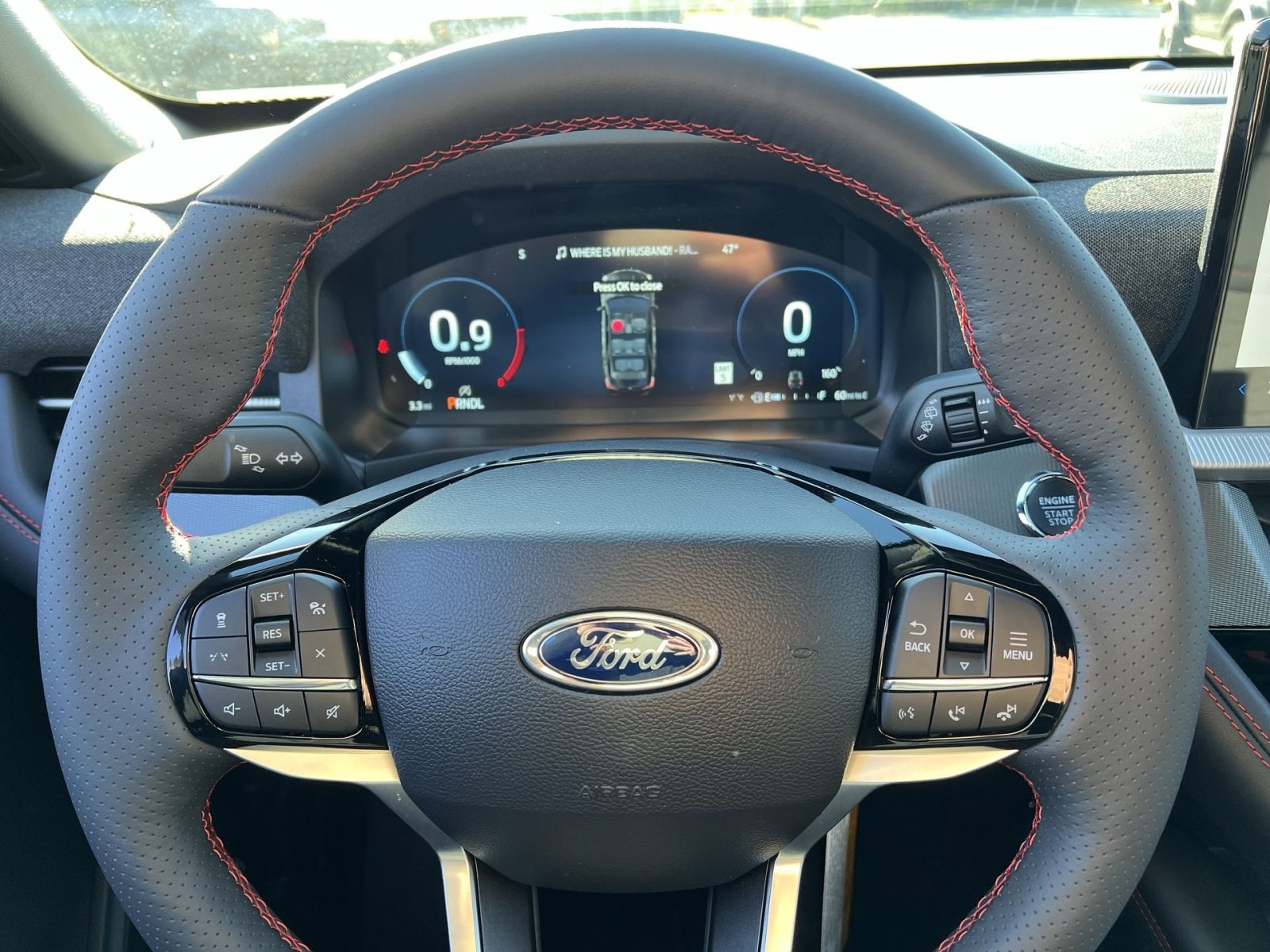 New 2026 Ford Explorer ST-Line w/ ST-Line Street Pack image 16