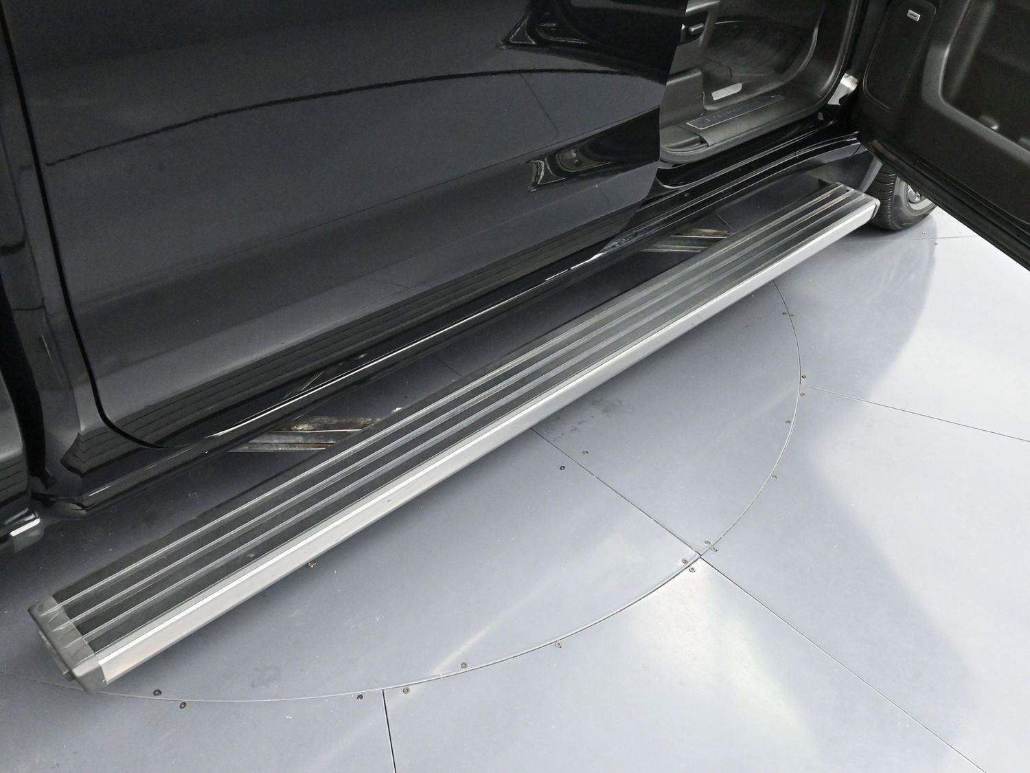 Used 2022 GMC Sierra 1500 Denali w/ Denali Reserve Package image 8