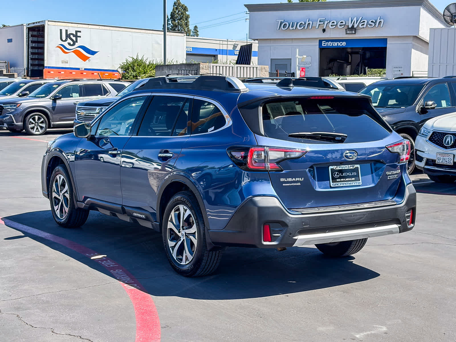Used 2020 Subaru Outback Touring w/ Popular Package #2 AWD/4WD image 2