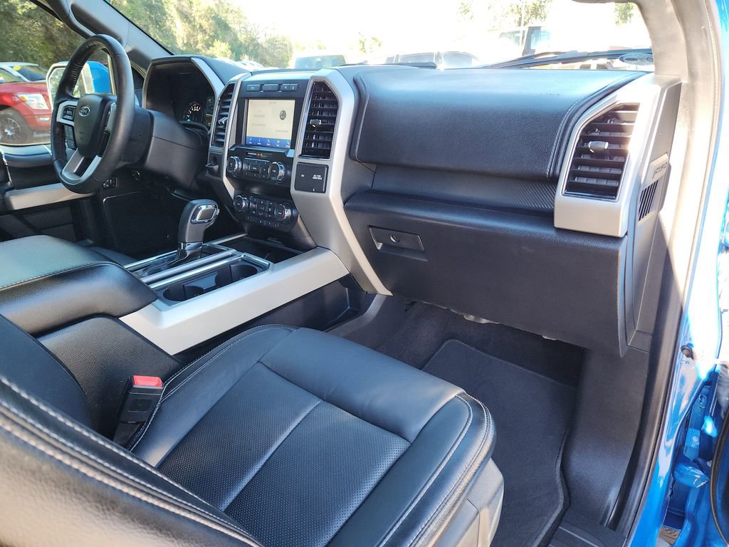Used 2020 Ford F150 Lariat image 12