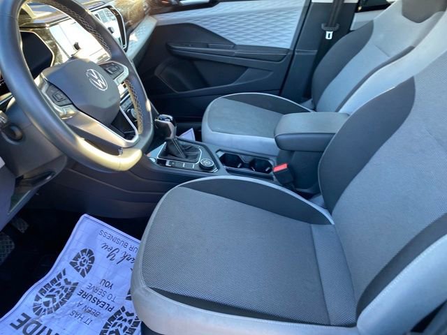 Used 2024 Volkswagen Taos S image 14