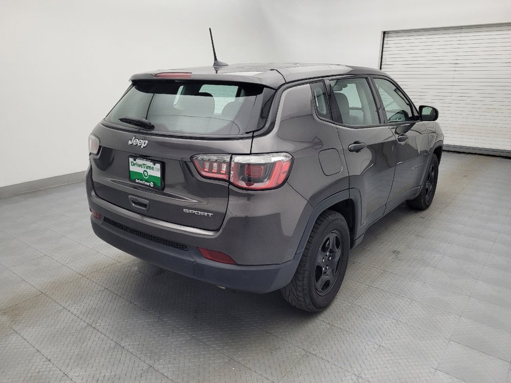 Used 2019 Jeep Compass Sport image 9