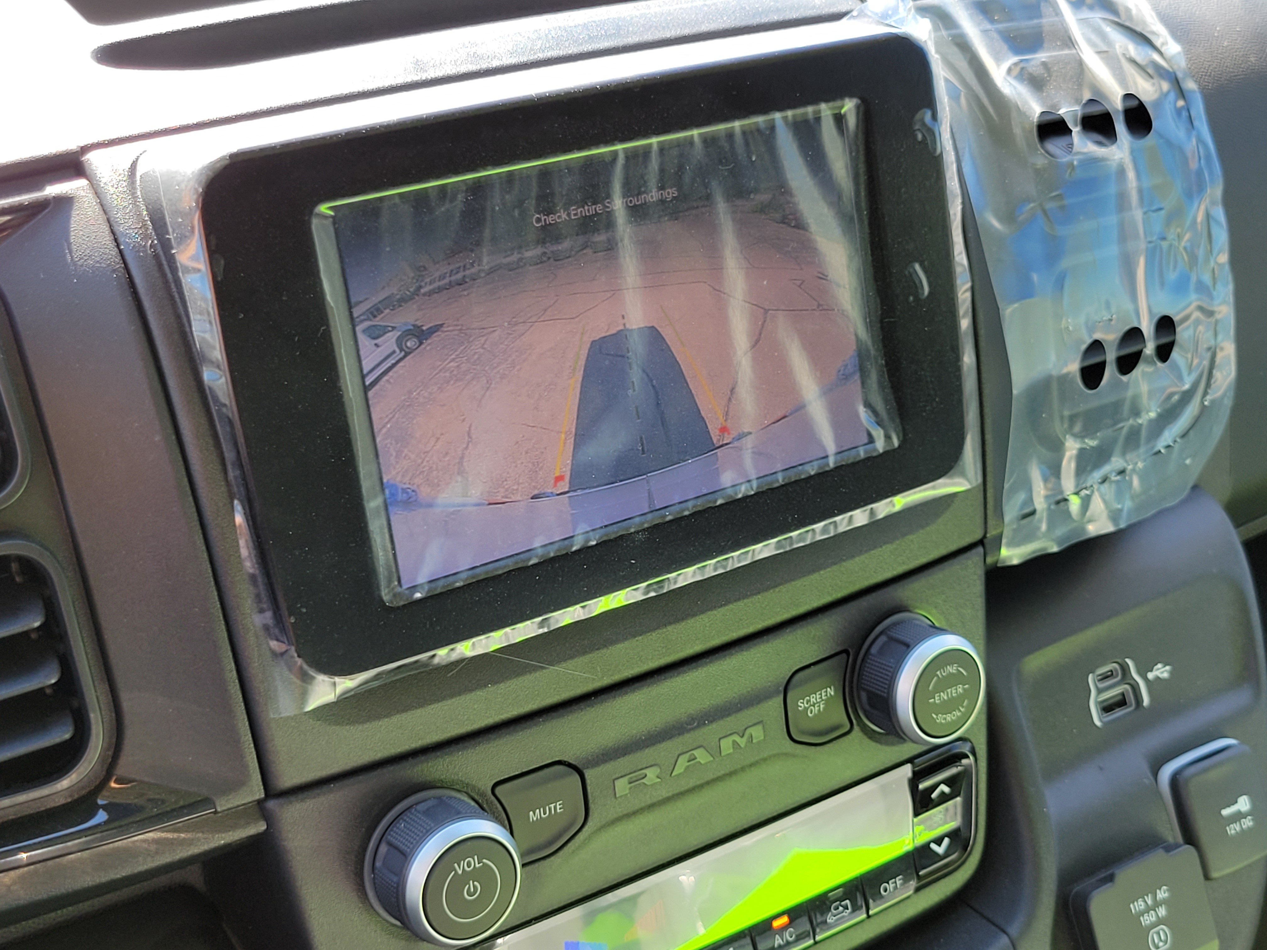 Used 2025 RAM ProMaster 2500 w/ Safety Group FWD image 13