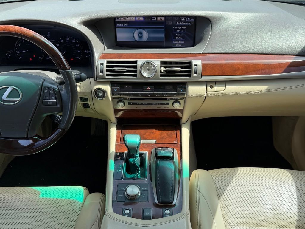 Used 2014 Lexus LS 460 w/ Comfort Package image 8