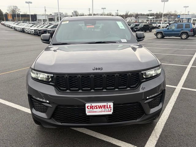 New 2025 Jeep Grand Cherokee Limited w/ Black Appearance Package AWD/4WD image 10