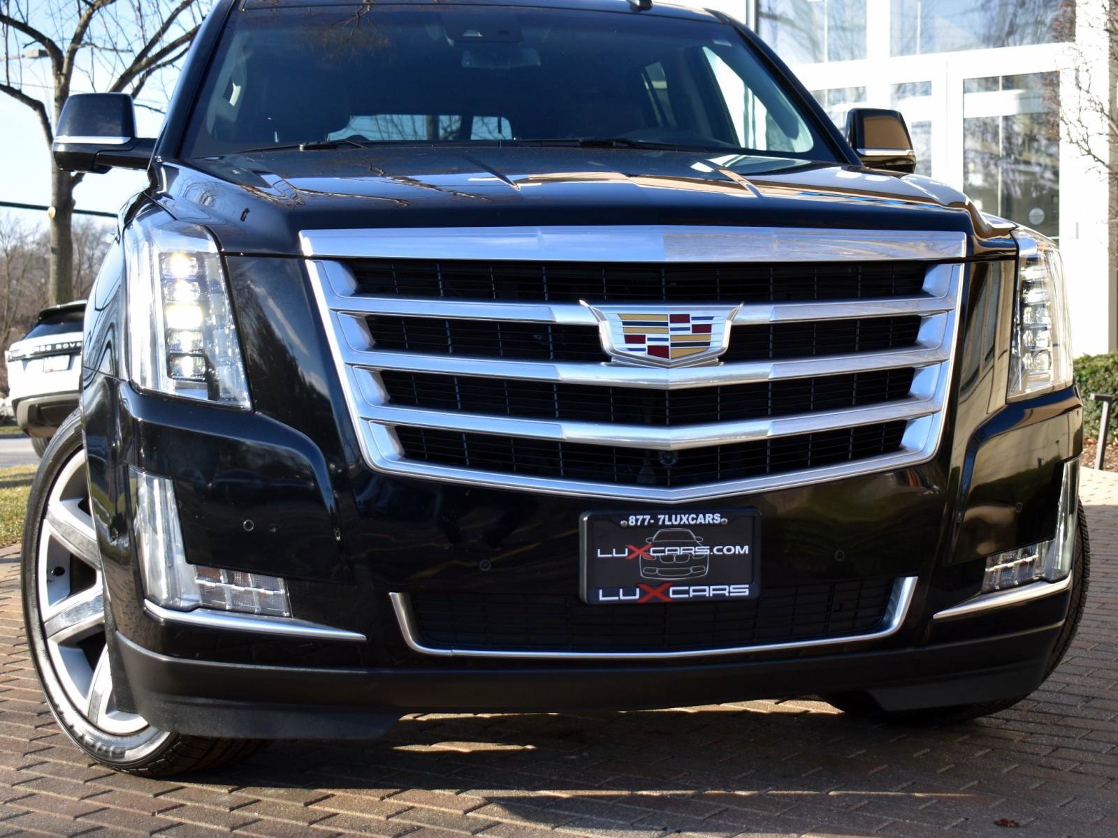 Used 2017 Cadillac Escalade Luxury image 7