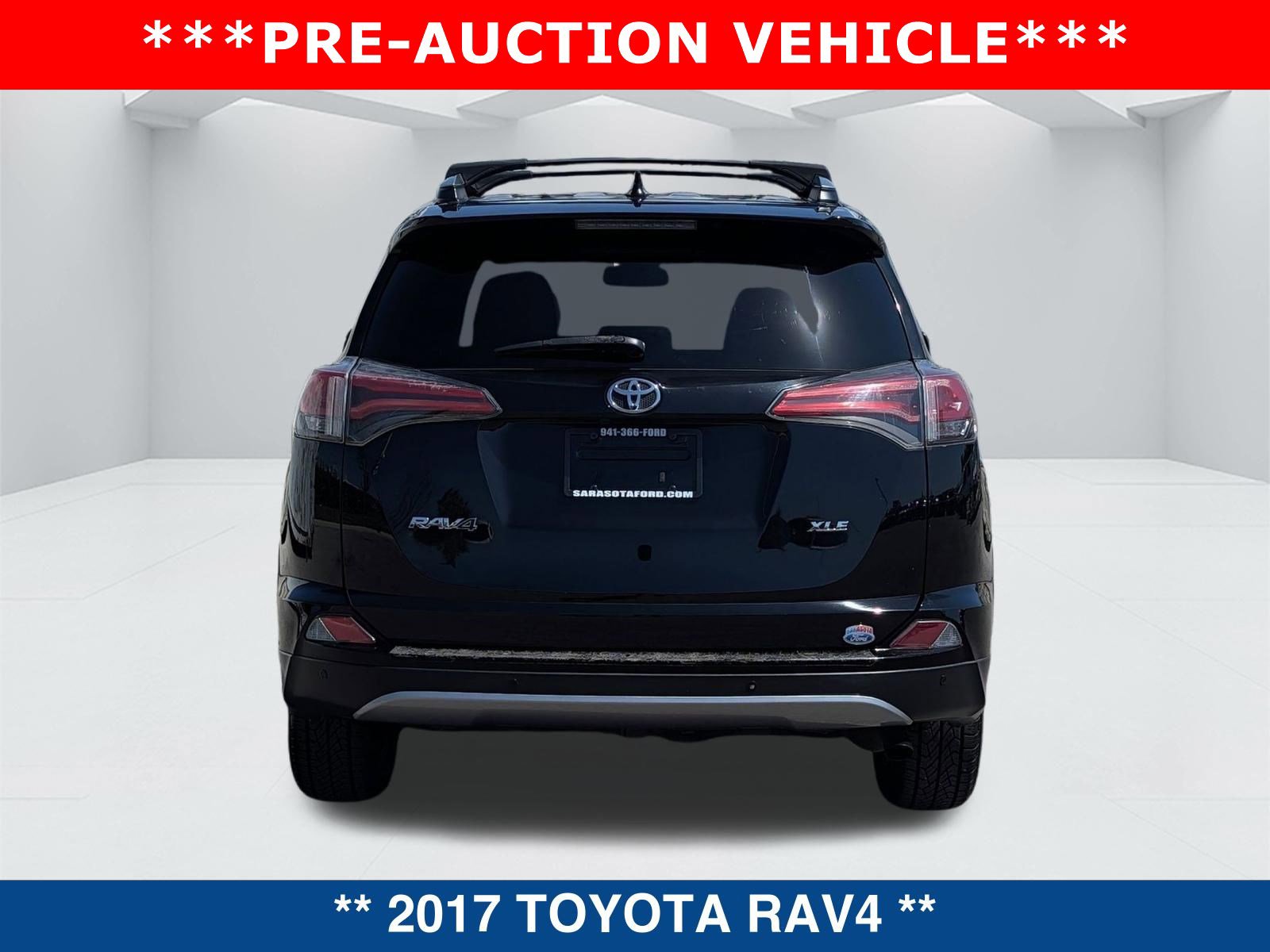 Used 2017 Toyota RAV4 XLE image 3