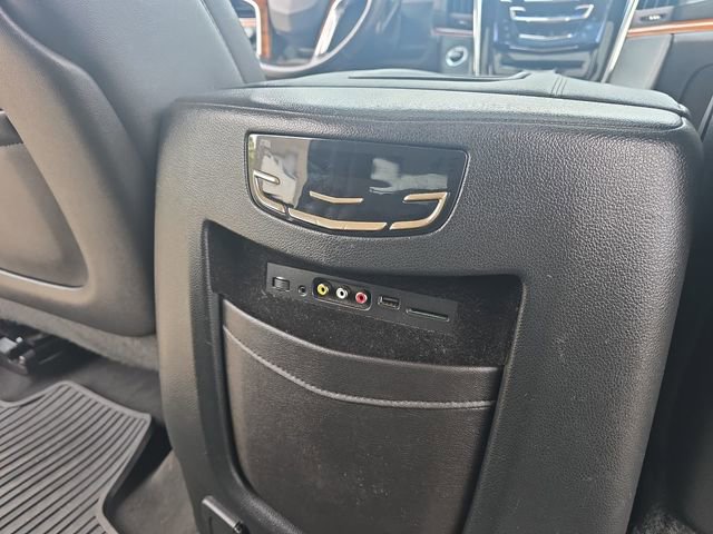 Used 2015 Cadillac Escalade Premium AWD/4WD image 13