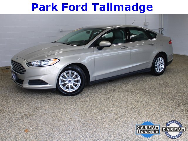 Used 2015 Ford Fusion S image 1