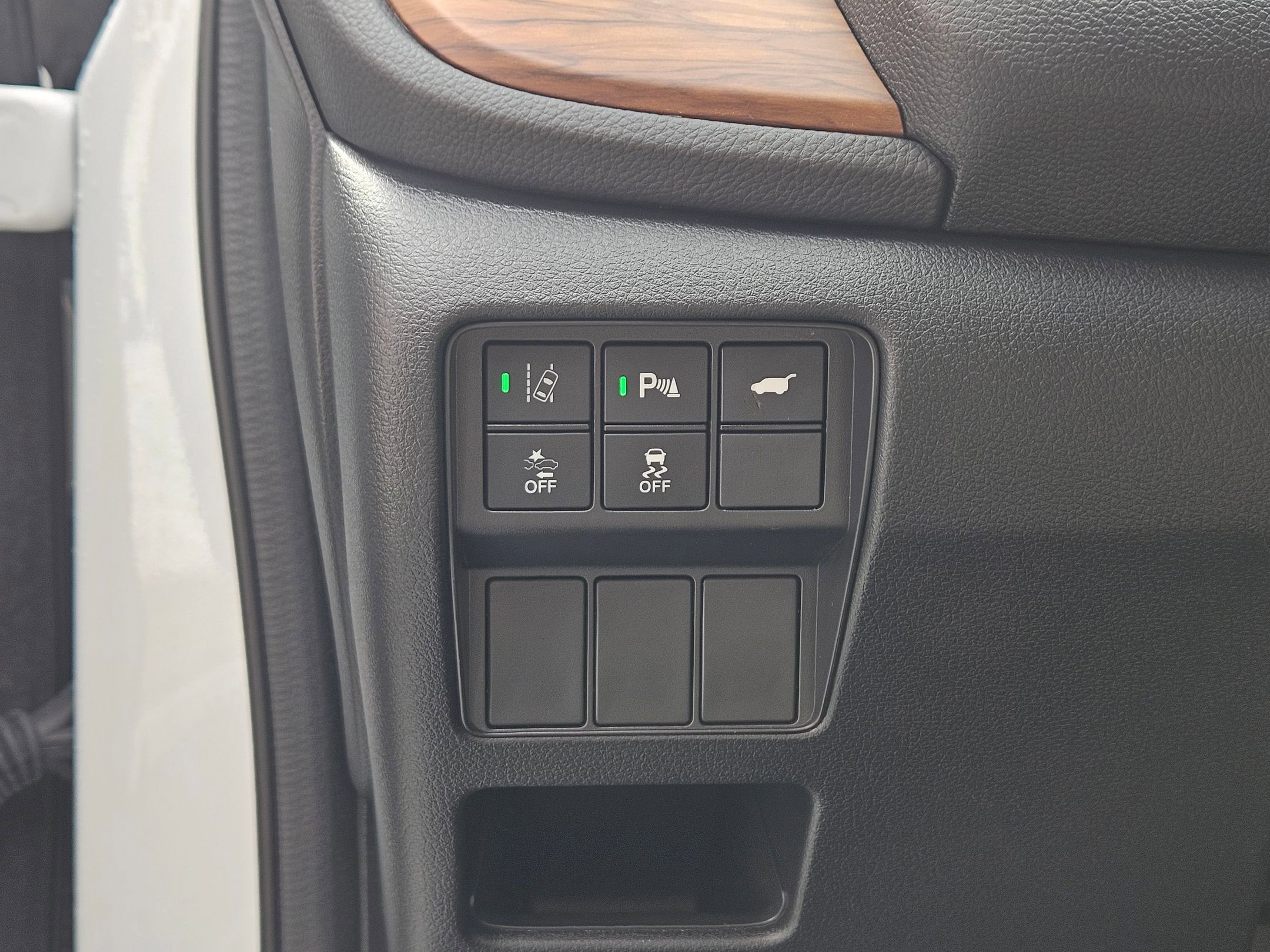 Used 2022 Honda CR-V Touring image 19