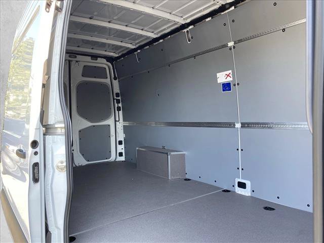 Used 2025 Mercedes-Benz Sprinter 2500 image 19