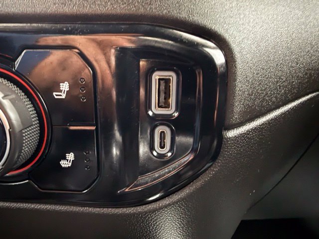 Used 2024 Chevrolet Silverado 1500 RST w/ Convenience Package II AWD/4WD image 38