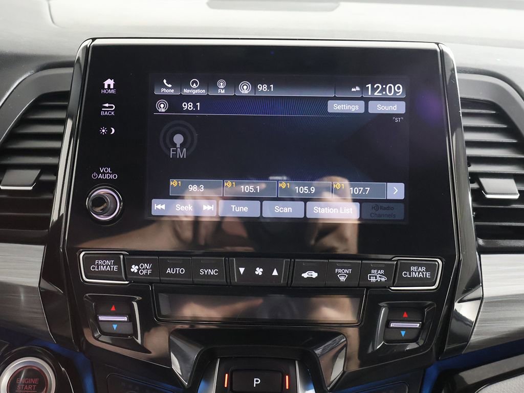 Used 2023 Honda Odyssey Elite image 47