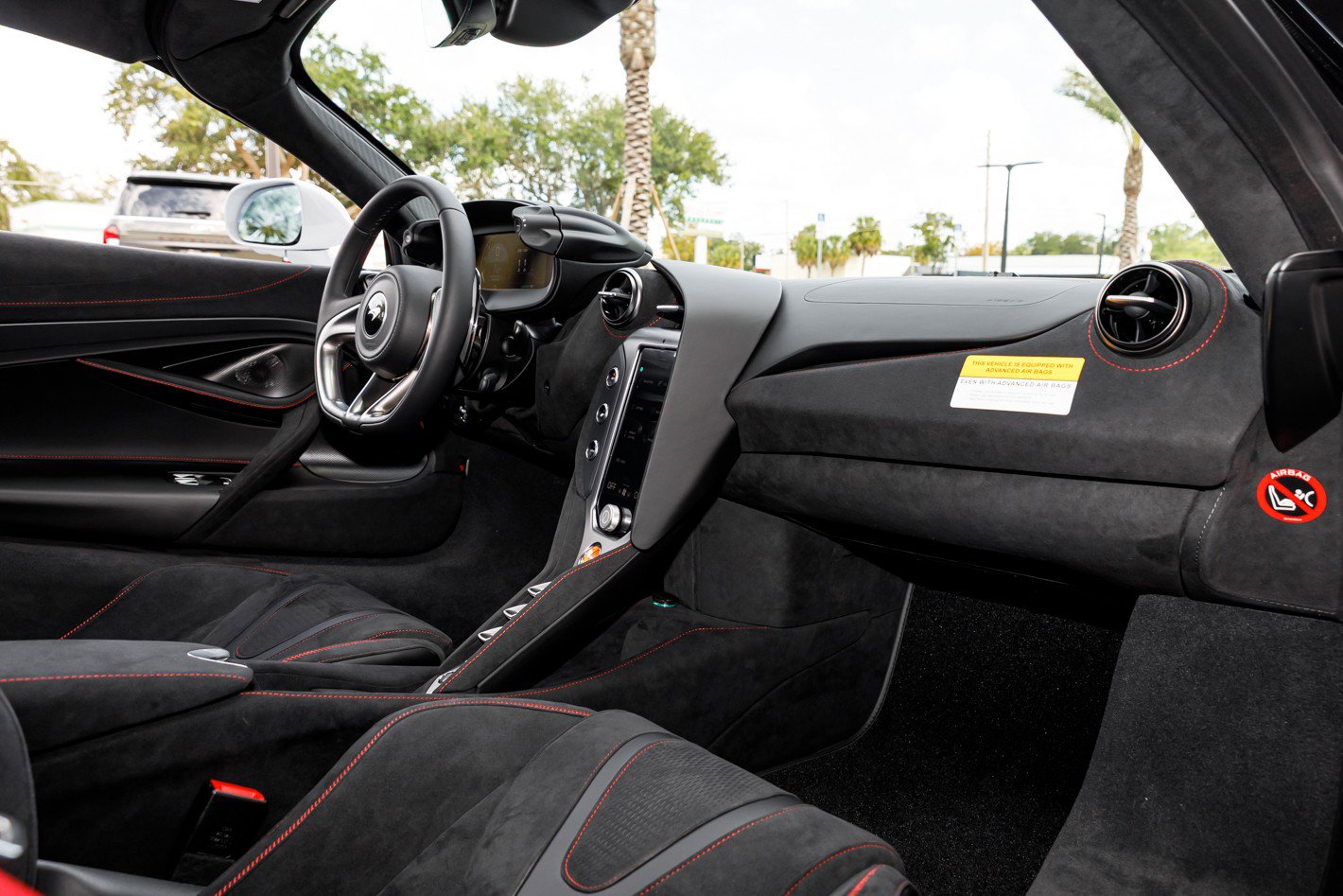 New 2026 McLaren 750S RWD image 21
