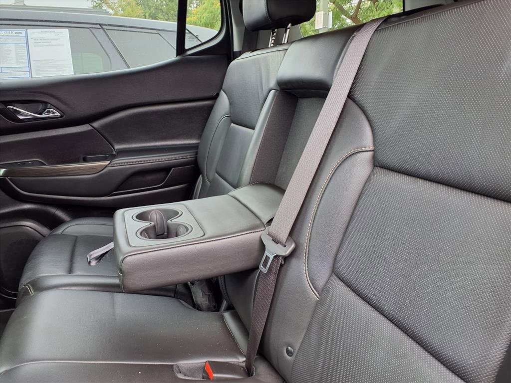Used 2023 GMC Acadia SLT image 7