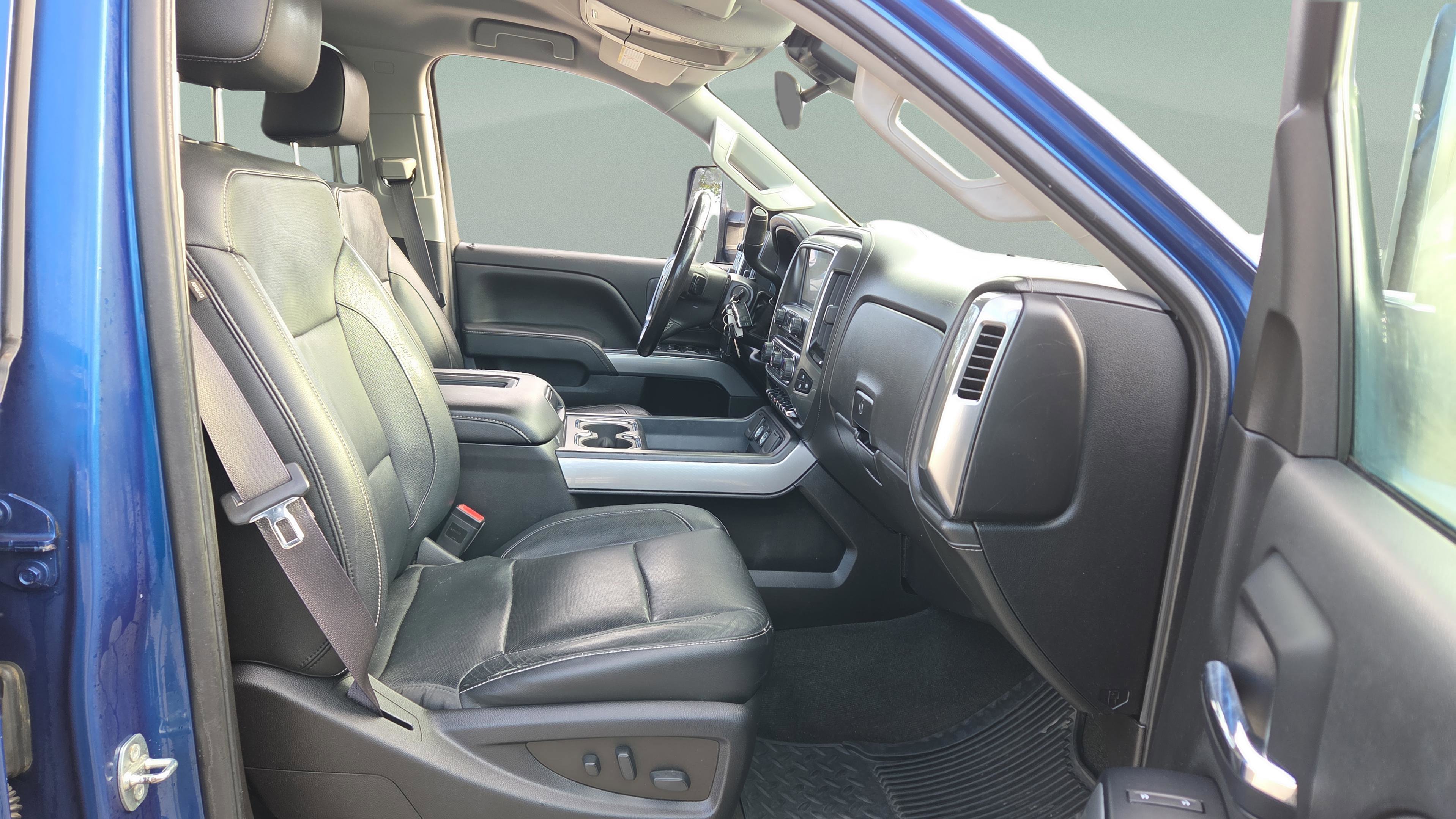 Used 2016 Chevrolet Silverado 2500 LTZ w/ Duramax Plus Package image 18