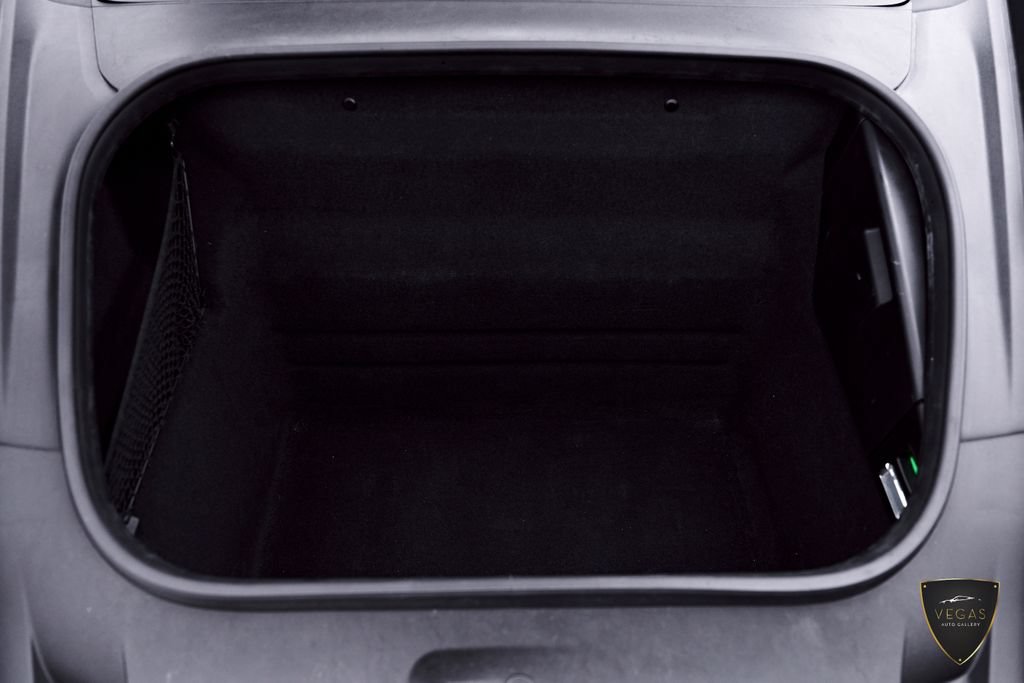 Used 2023 Porsche 911 Carrera RWD image 19