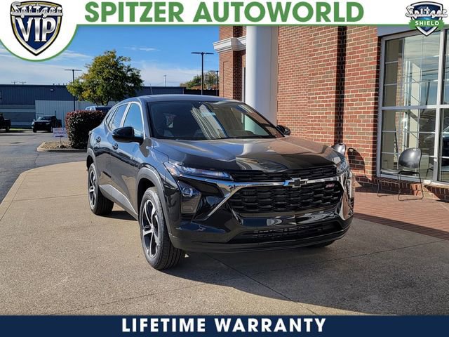 New 2026 Chevrolet Trax RS w/ Sunroof Package image 1