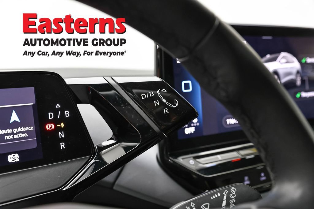 Used 2024 Volkswagen ID.4 2WD image 13