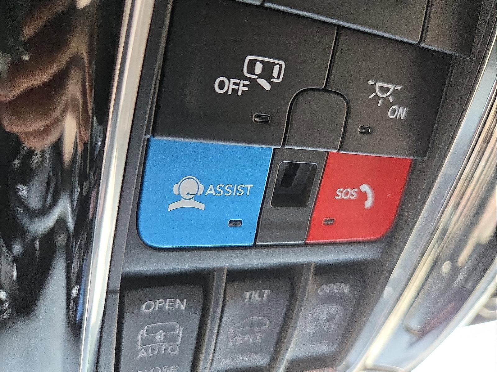 Used 2024 Jeep Grand Wagoneer L Series II w/ Quick Order Packagew 28T image 19