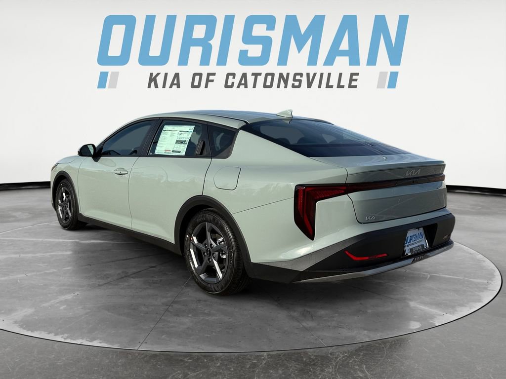 New 2025 Kia K4 LXS image 4