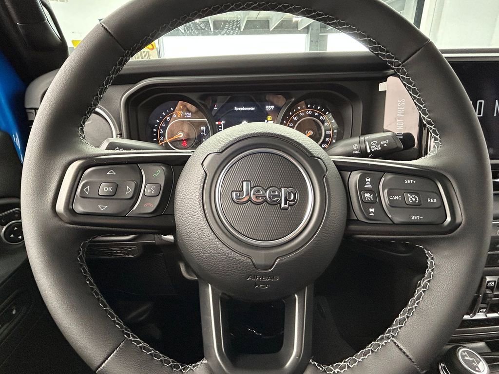 New 2026 Jeep Gladiator Sahara image 24