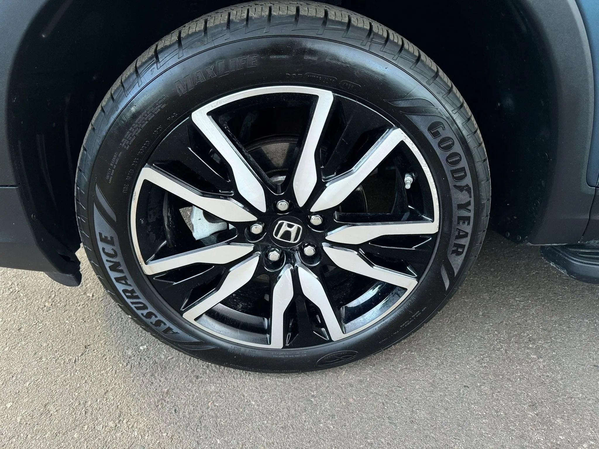 Used 2020 Honda Pilot Elite image 43