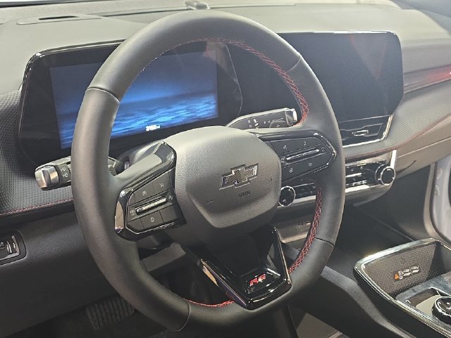 New 2026 Chevrolet Equinox RS w/ Convenience Package III FWD image 19