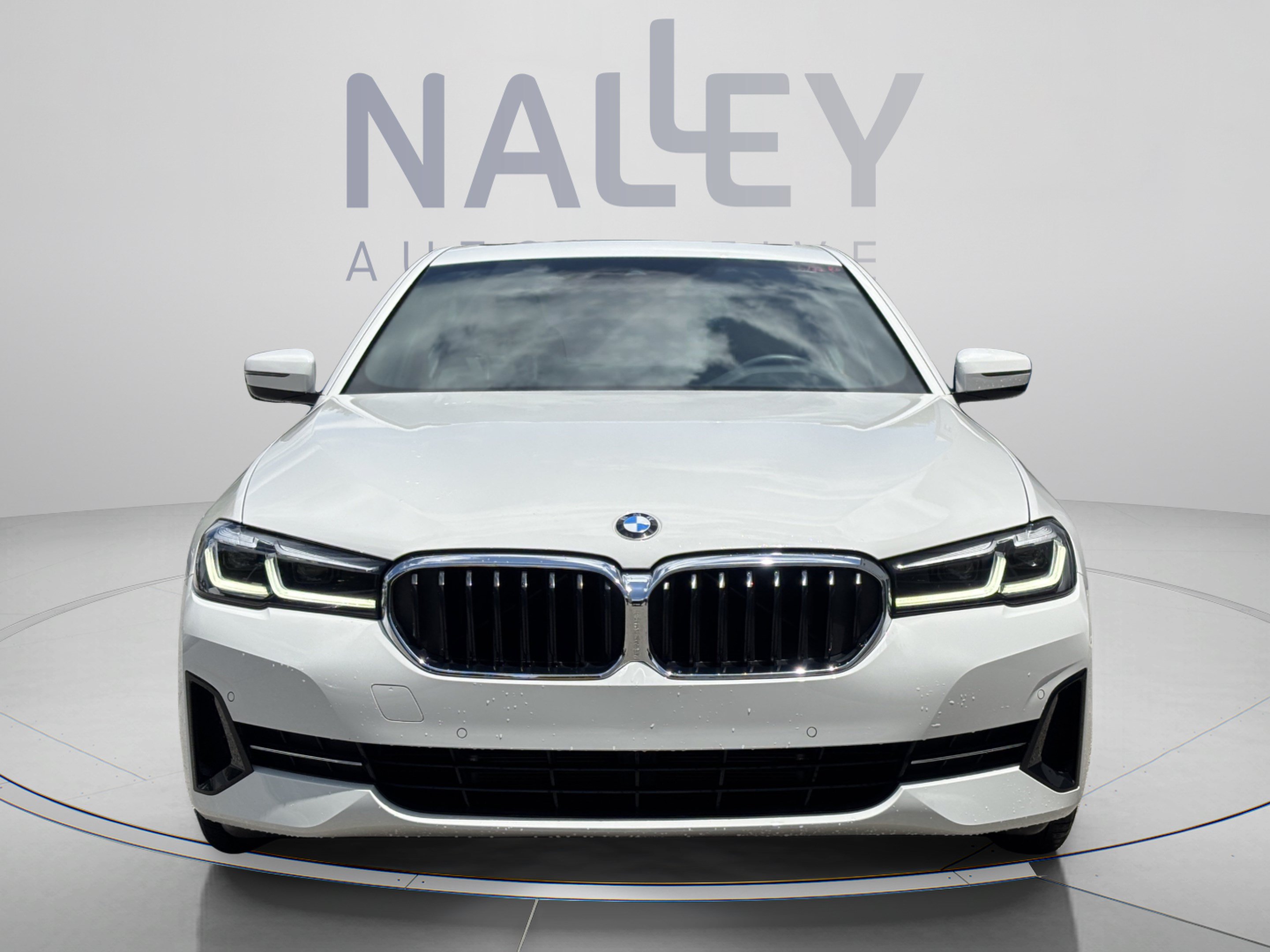 Used 2022 BMW 530i w/ Premium Package RWD image 6