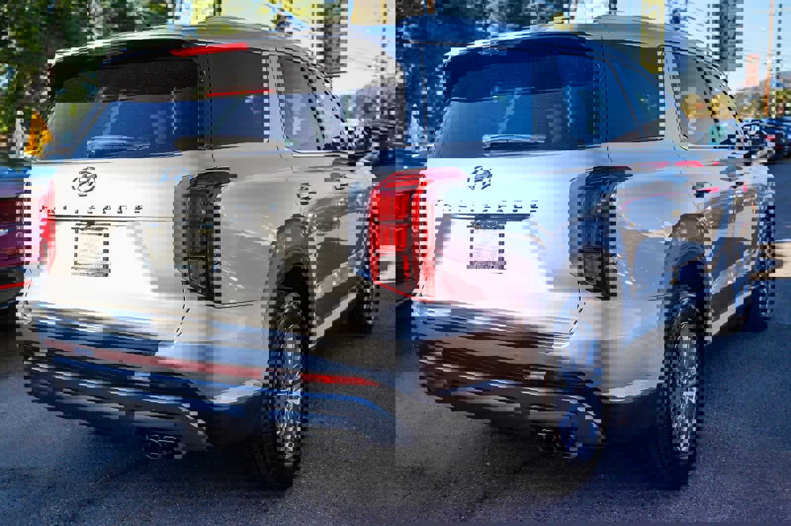 Certified 2025 Hyundai Palisade SEL image 8