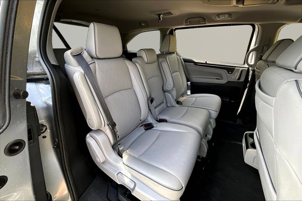 Certified 2024 Honda Odyssey Elite image 17