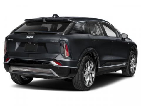 Certified 2025 Cadillac Optiq Luxury 2 w/ LPO, Floor Liner Package AWD/4WD image 2