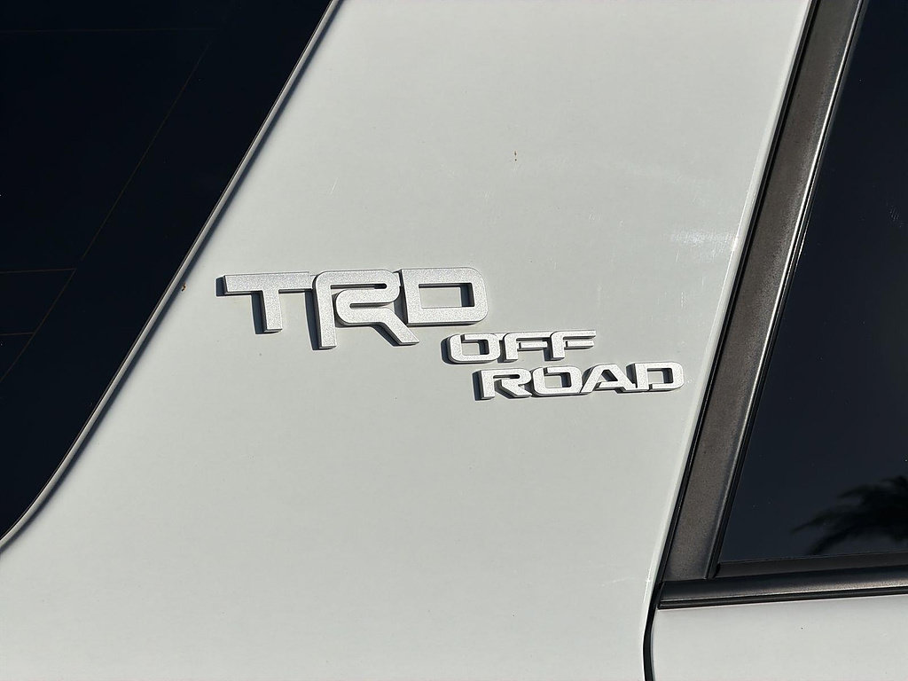 Used 2024 Toyota 4Runner TRD Off-Road Premium w/ Off Road Premium Plus Package AWD/4WD image 32