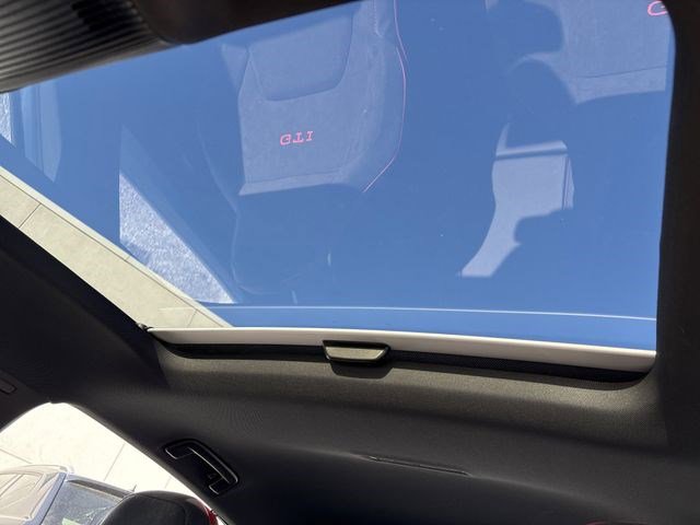 New 2026 Volkswagen GTI SE image 28