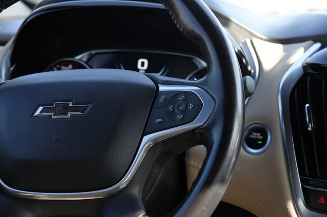 Used 2022 Chevrolet Traverse Premier FWD image 21