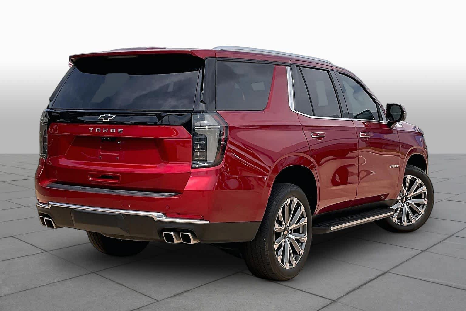 Used 2025 Chevrolet Tahoe High Country AWD/4WD image 33