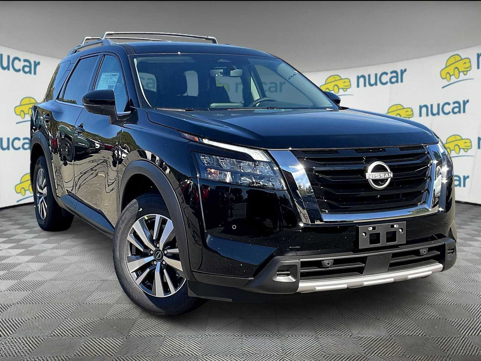 New 2025 Nissan Pathfinder SL