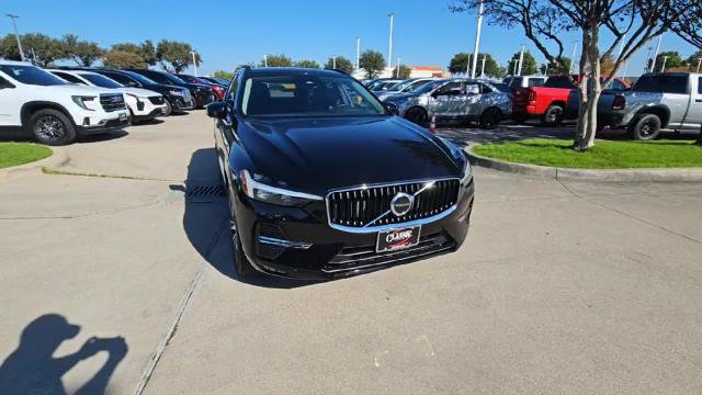 Used 2022 Volvo XC60 B5 Momentum w/ Climate Package AWD/4WD image 33