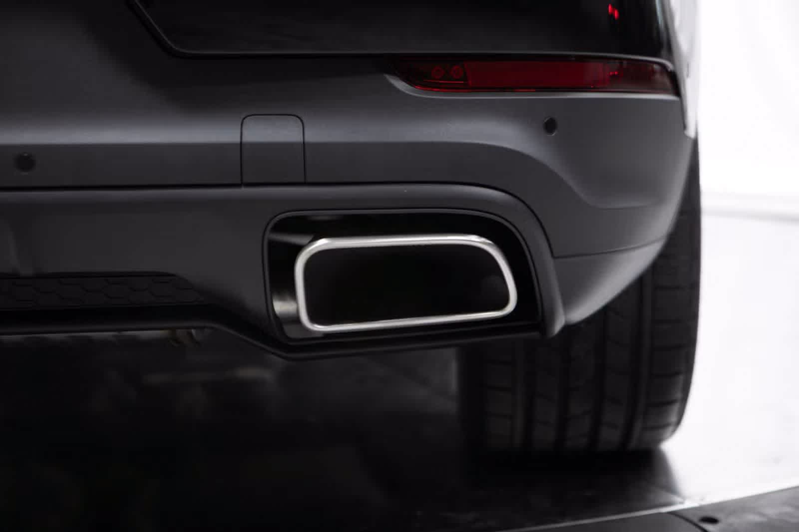 Certified 2026 Porsche Cayenne AWD/4WD image 20