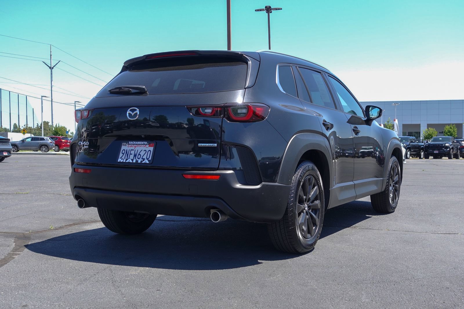 Certified 2025 MAZDA CX-50 AWD 2.5 S w/ Preferred Package image 4