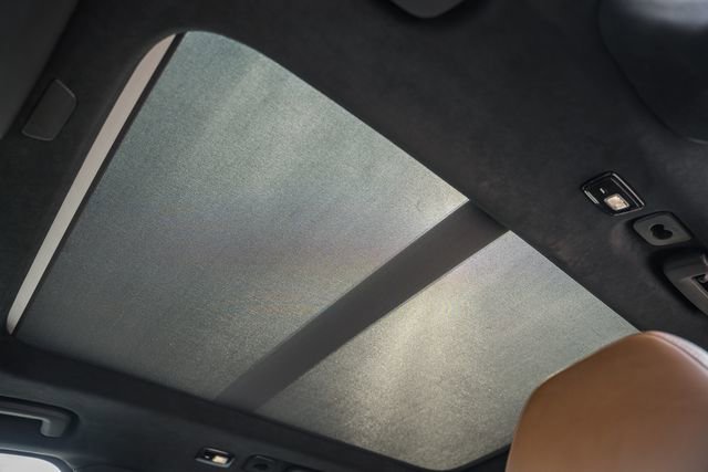 Used 2023 Volvo XC90 B6 Ultimate w/ Lounge Package image 32