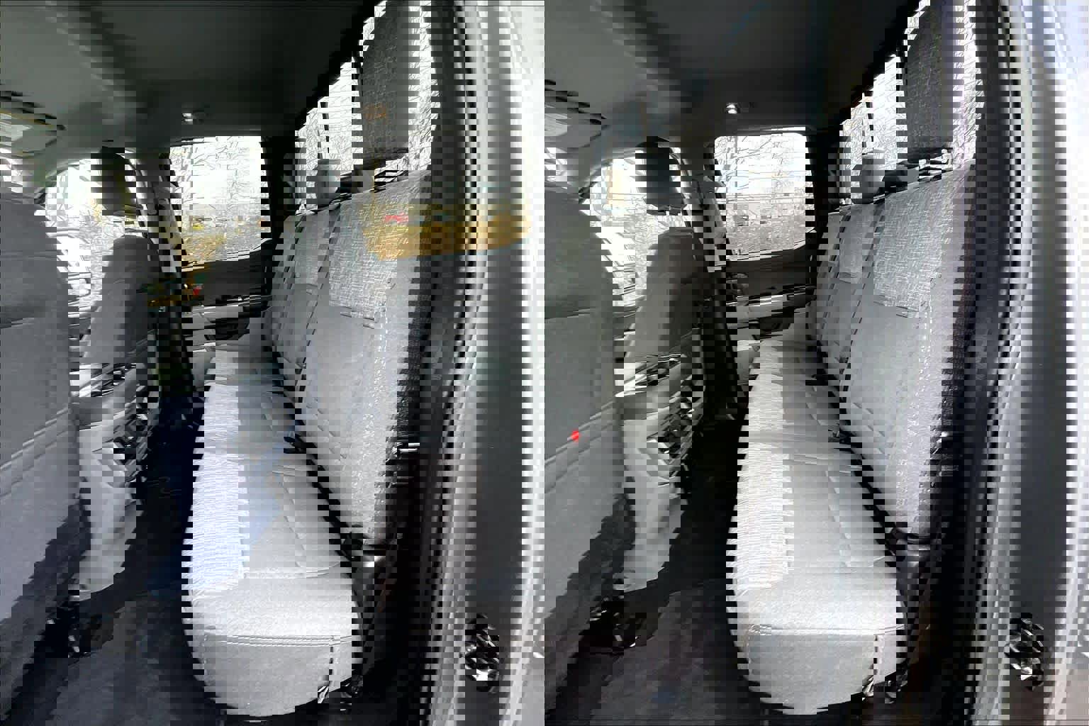 Used 2024 Ford F250 XLT w/ Black Appearance Package image 19