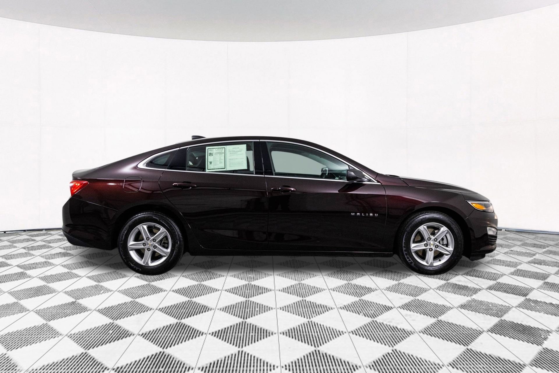 Used 2021 Chevrolet Malibu LS image 17