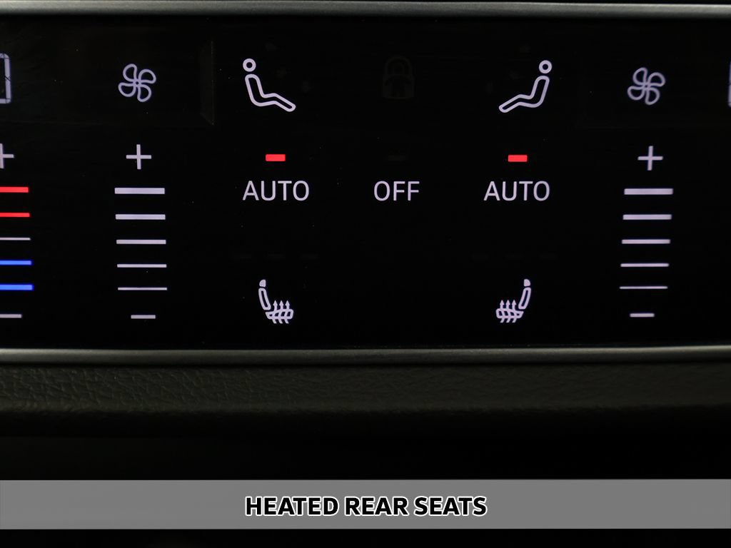 Used 2024 Audi SQ8 Premium Plus AWD/4WD image 10