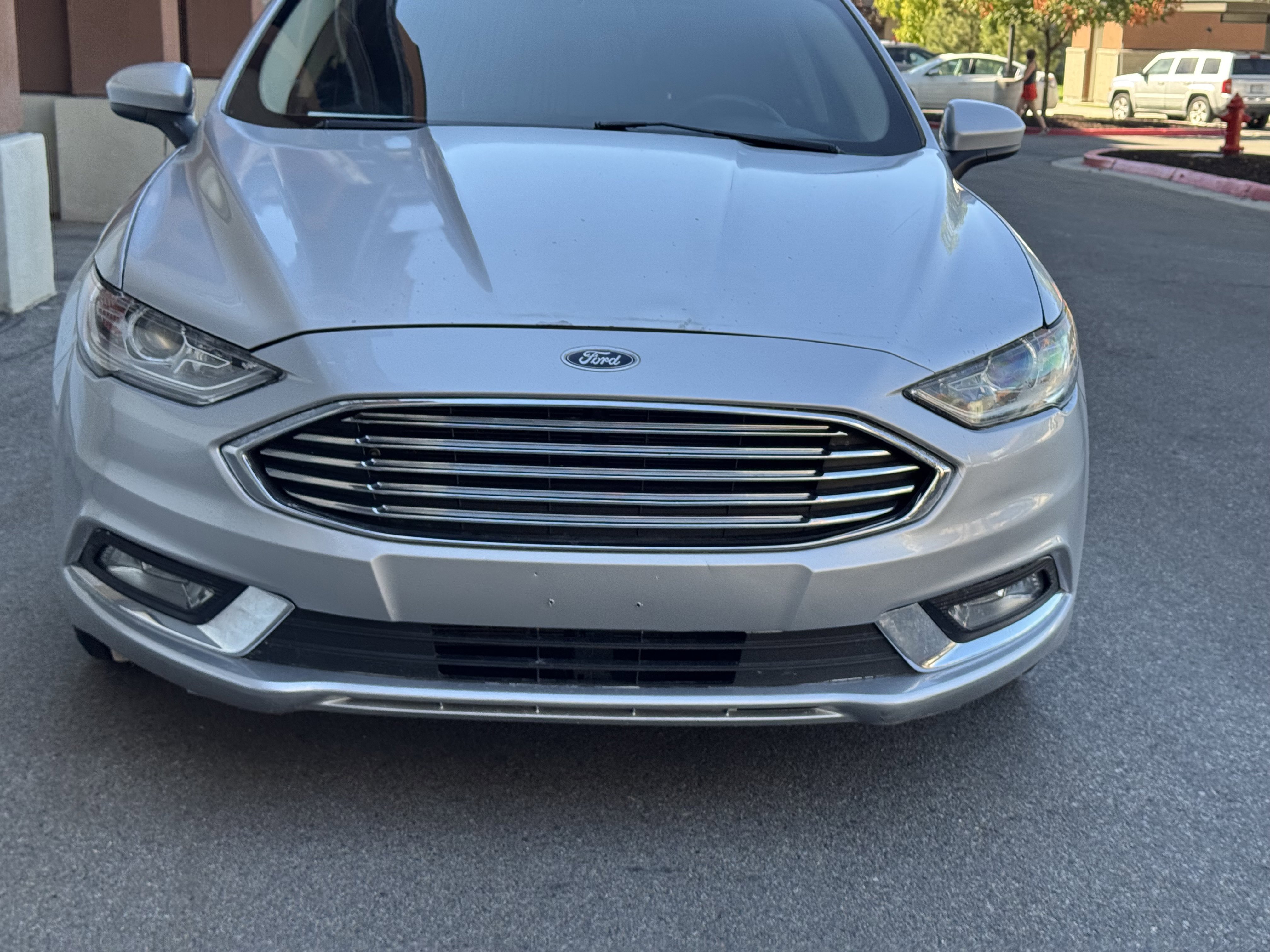 Used 2018 Ford Fusion S w/ Equipment Group 101A image 9