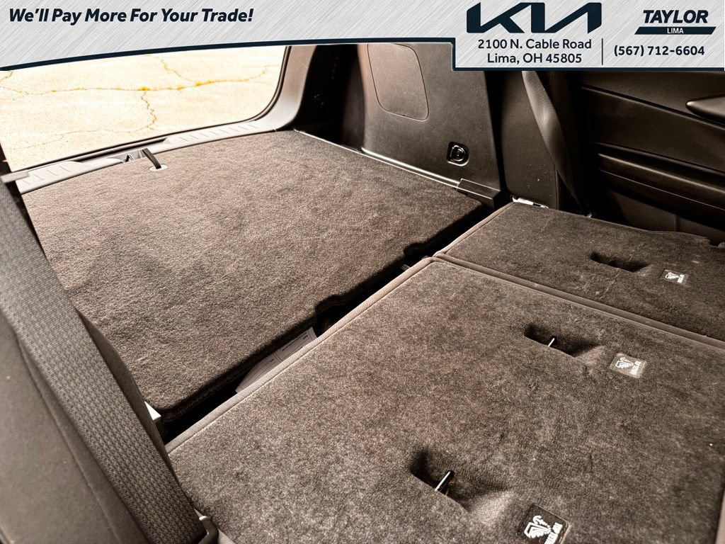Used 2025 Chevrolet TrailBlazer LT AWD/4WD image 19