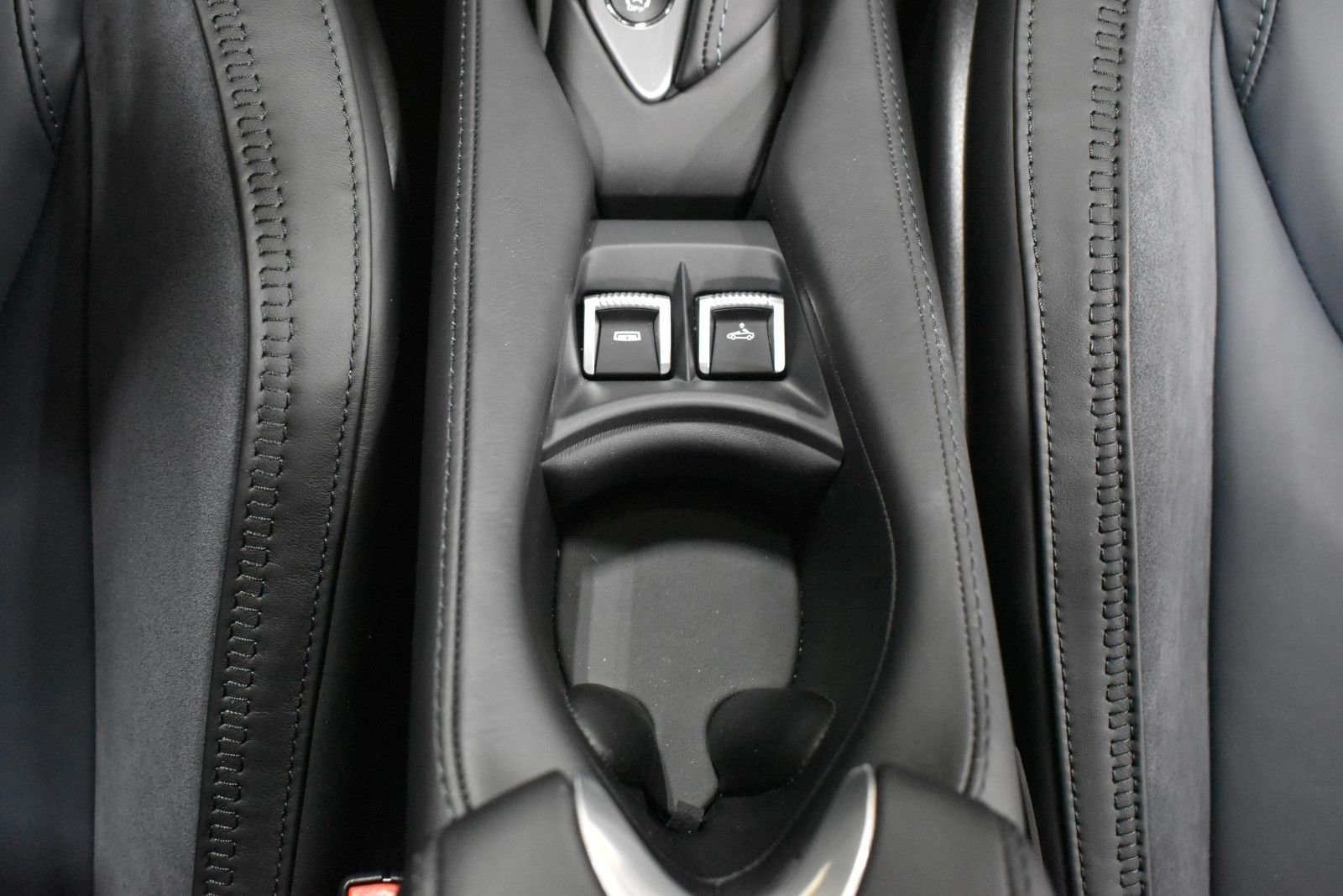 New 2027 McLaren 750S Spider RWD image 26